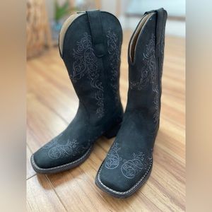 Women’s Roper cowboy boots
